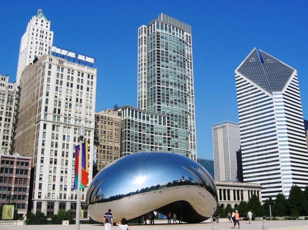 The Bean (Cloud Gate) sculpture  in Chicago, IL